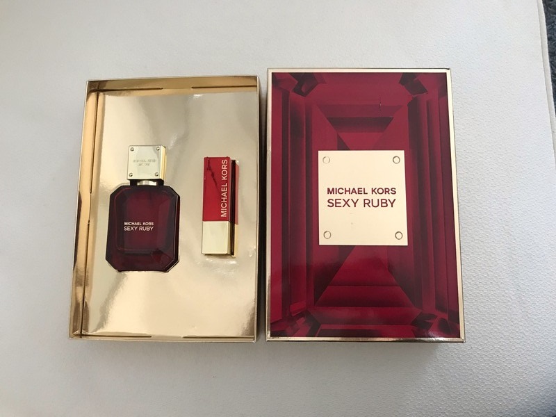 michael kors sexy ruby perfume